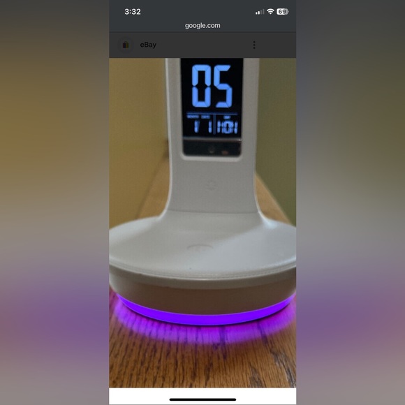 Wireless phone charger & lamp - Picture 4 of 4